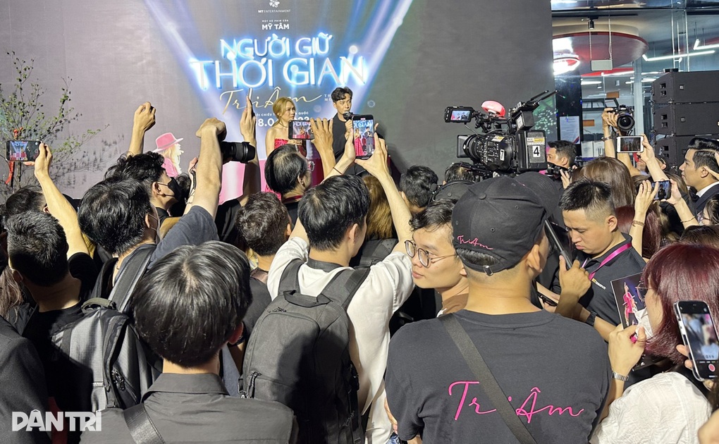 Mỹ Tâm lần đầu hé lộ việc chia tay bạn trai, trầm cảm vì hủy show ở Hà Nội - 2 Mỹ Tâm lần đầu hé lộ việc chia tay bạn trai, trầm cảm vì hủy show ở Hà Nội - 2