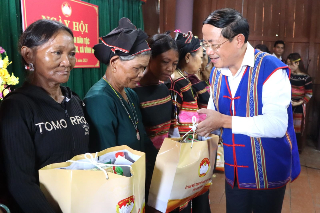 Bất ngờ ở xã từng có hơn nửa số dân là nghèo tại huyện miền núi ở Bình Định - 3 Bất ngờ ở xã từng có hơn nửa số dân là nghèo tại huyện miền núi ở Bình Định - 3