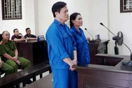 Lạm dụng tín nhiệm chiếm đoạt tài sản, đôi vợ chồng lĩnh án 27 năm tù giam