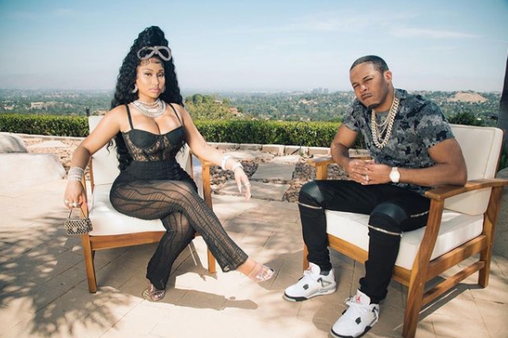 Ảnh khoe vòng ba của Nicki Minaj nhận bão like trên mạng xã hội - 8 Ảnh khoe vòng ba của Nicki Minaj nhận bão like trên mạng xã hội - 8