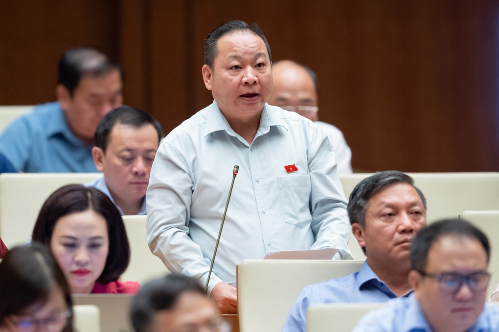 Không để tình trạng độc quyền, đẩy giá thuê công trình viễn thông lên cao - 2 Không để tình trạng độc quyền, đẩy giá thuê công trình viễn thông lên cao - 2