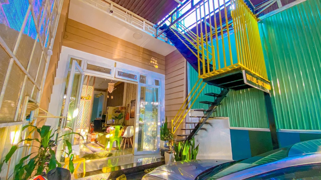 Cặp vợ chồng tái chế đồ cũ, làm resort thu nhỏ trên sân thượng ở Đắk Lắk - 2 Cặp vợ chồng tái chế đồ cũ, làm resort thu nhỏ trên sân thượng ở Đắk Lắk - 2