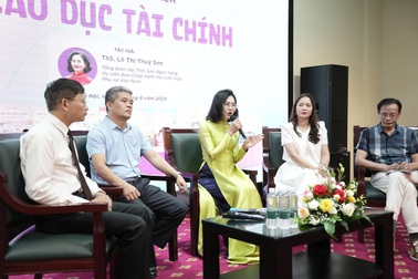 Bộ sách giúp học sinh từ lớp 1 đến 12 rèn kỹ năng quản lý tiền bạc