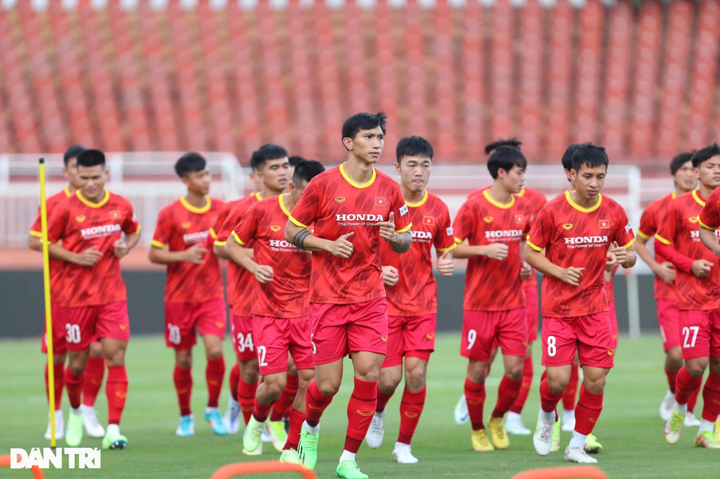 Đội tuyển Việt Nam hội quân, thiếu Hoàng Đức và Khuất Văn Khang - 6 Đội tuyển Việt Nam hội quân, thiếu Hoàng Đức và Khuất Văn Khang - 6