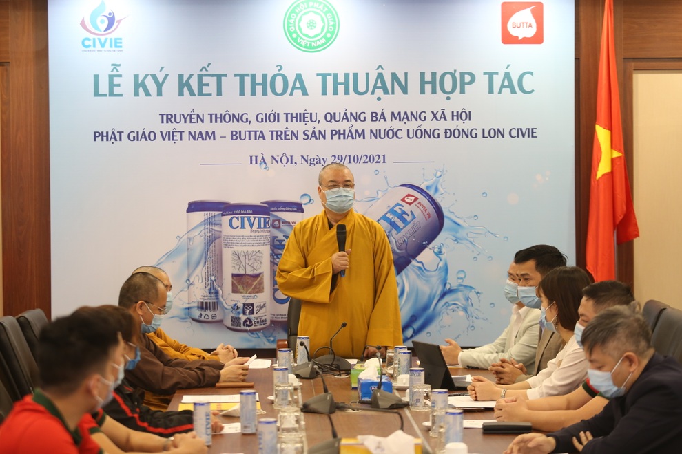 Nước uống đóng lon Civie gắn với mạng xã hội Butta - 1 Nước uống đóng lon Civie gắn với mạng xã hội Butta - 1