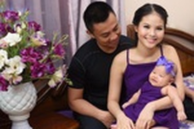 Vợ trẻ kém 20 tuổi của Chí Anh sống chung với mẹ chồng như thế nào?