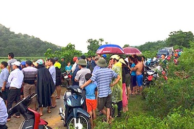 Con nghiện giết bạn mới quen, kéo xác lên đồi chè phi tang