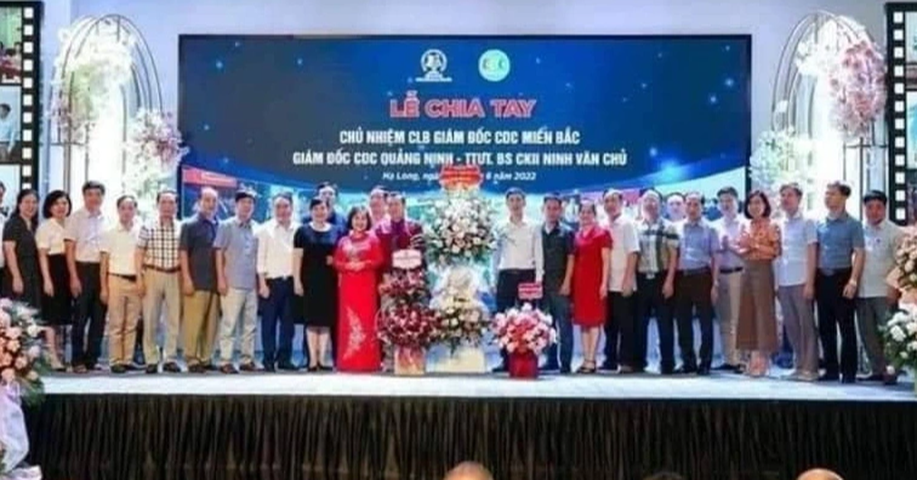 Vụ tiệc chia tay ồn ào: Xem xét kỷ luật nguyên Giám đốc CDC Quảng Ninh - 1 Vụ tiệc chia tay ồn ào: Xem xét kỷ luật nguyên Giám đốc CDC Quảng Ninh - 1