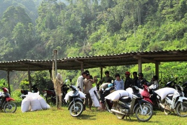 Chuyện hộ nghèo lại phải nói!