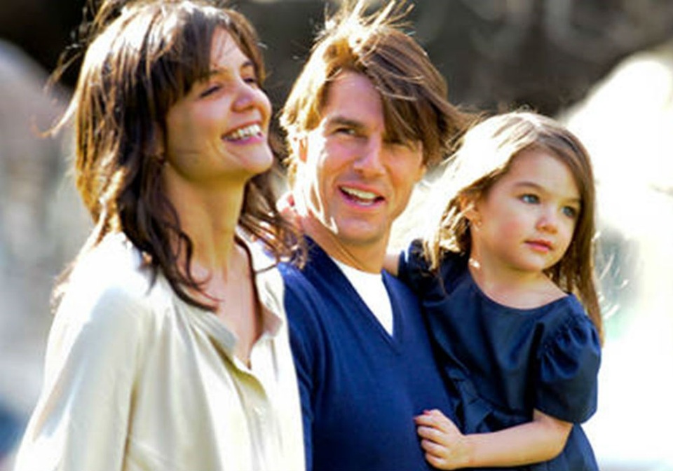 Katie Holmes sau một cuộc hôn nhân đổ vỡ và hai mối tình chóng vánh - 3 Katie Holmes sau một cuộc hôn nhân đổ vỡ và hai mối tình chóng vánh - 3