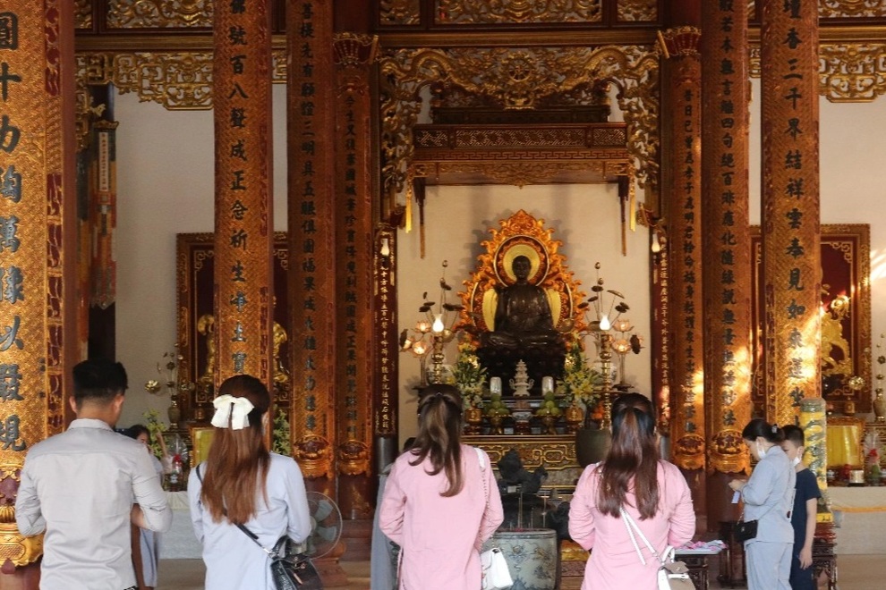 Dịch Covid-19 phức tạp, vắng bóng người lễ chùa mùa Vu lan - 4 Dịch Covid-19 phức tạp, vắng bóng người lễ chùa mùa Vu lan - 4