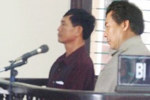 “Sếp” QLTT trắng án trong sự bức xúc của thuộc cấp