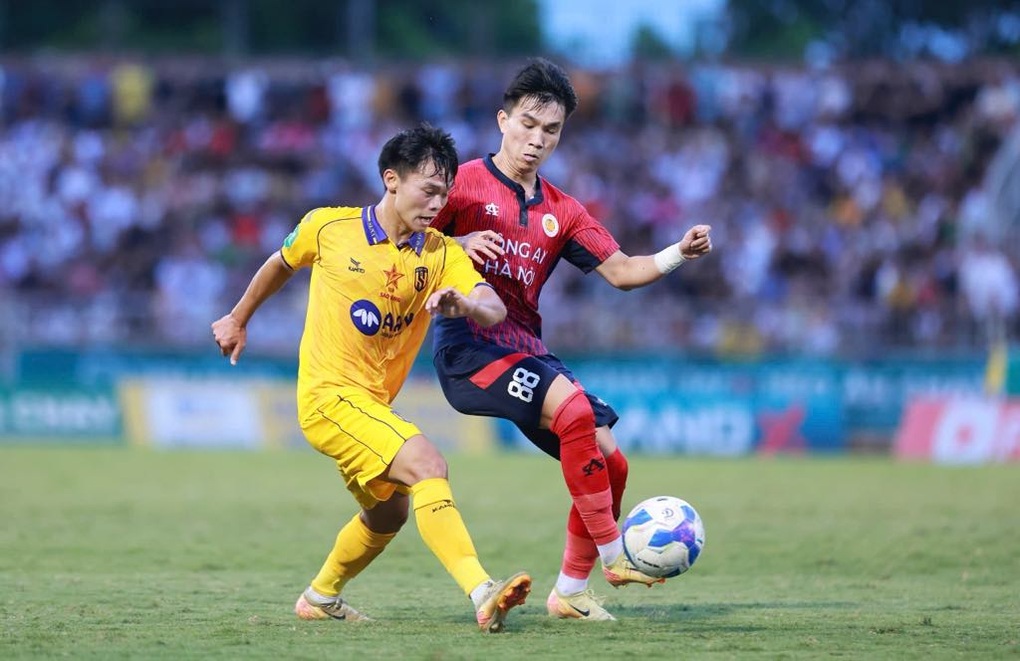 Đánh bại SL Nghệ An 5-0, CLB Công an Hà Nội đoạt Cúp Quốc gia - 1 Đánh bại SL Nghệ An 5-0, CLB Công an Hà Nội đoạt Cúp Quốc gia - 1
