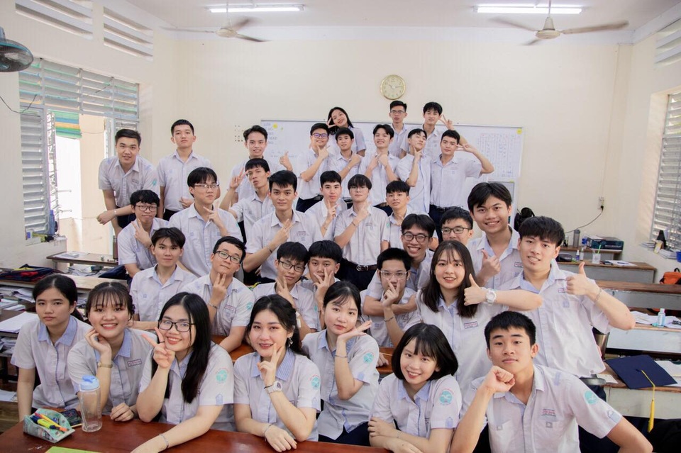 Thủ khoa tốt nghiệp khối A với hai điểm 10 đăng ký vào ĐH Bách khoa TP.HCM - 2 Thủ khoa tốt nghiệp khối A với hai điểm 10 đăng ký vào ĐH Bách khoa TP.HCM - 2