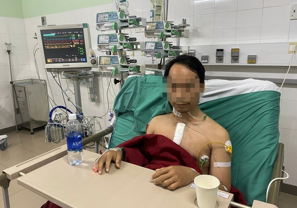 Hành trình ghép tim xuyên Việt đặc biệt của Bệnh viện Trung ương Huế - 5 Hành trình ghép tim xuyên Việt đặc biệt của Bệnh viện Trung ương Huế - 5