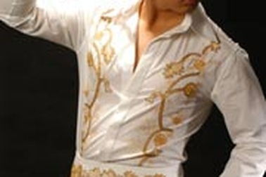 Ca sĩ Đức Tuấn: Đừng so tôi với Quang Dũng