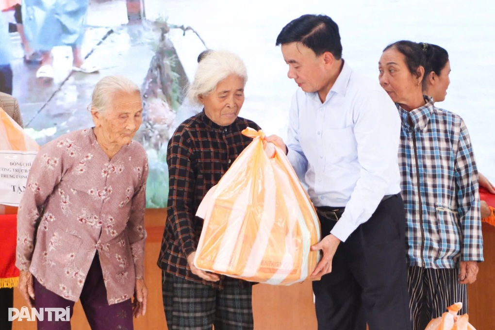 Thường trực Ban Bí thư: Triển khai mọi biện pháp cứu hộ cứu nạn khi mưa lũ - 3