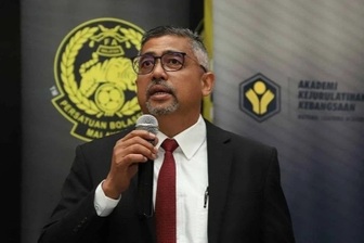 Thực hư vụ quan chức FAM bị đình chỉ vẫn gặp gỡ Chủ tịch FIFA