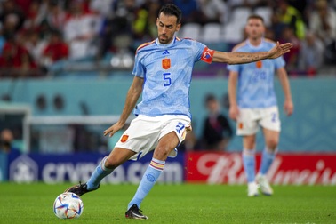 Sergio Busquets chia tay đội tuyển Tây Ban Nha