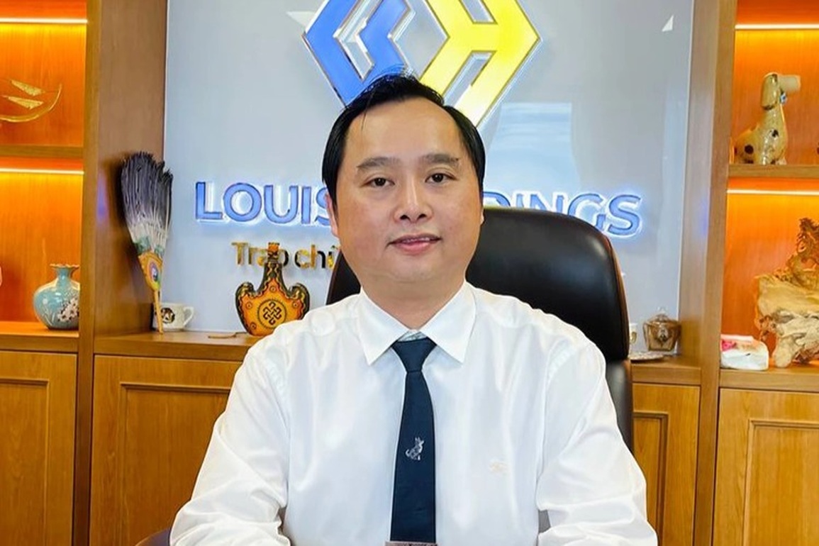 Diễn biến mới trong loạt sóng gió tại ông trùm nhà ở xã hội Hoàng Quân - 1 Diễn biến mới trong loạt sóng gió tại ông trùm nhà ở xã hội Hoàng Quân - 1