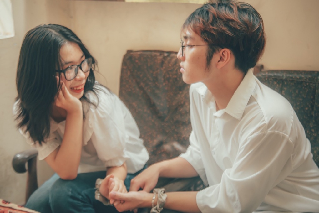 Quyết định nghỉ việc vì phải lòng đồng nghiệp được gán ghép - 2 Quyết định nghỉ việc vì phải lòng đồng nghiệp được gán ghép - 2