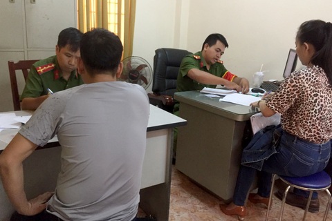 Khách hàng đồng loạt đến trụ sở Công an TPHCM tố cáo Công ty Alibaba