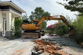 Lâm Đồng cưỡng chế hơn 6,2ha đất bị lấn chiếm ở thắng cảnh Đồi Cát Bay