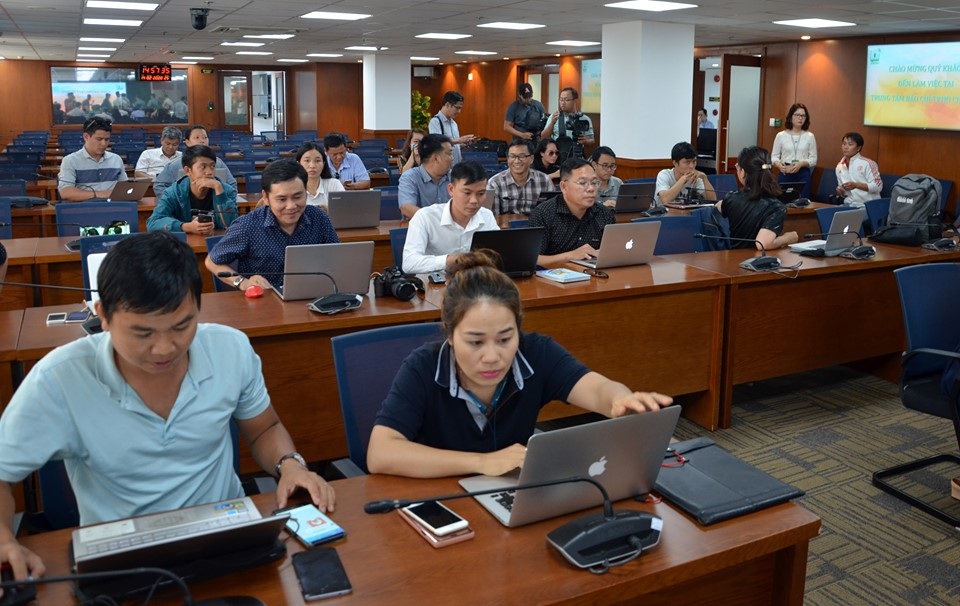 TPHCM họp báo vụ Tuấn khỉ: Đối tượng bắn 3 phát súng khi bị vây bắt - 2 TPHCM họp báo vụ Tuấn khỉ: Đối tượng bắn 3 phát súng khi bị vây bắt - 2