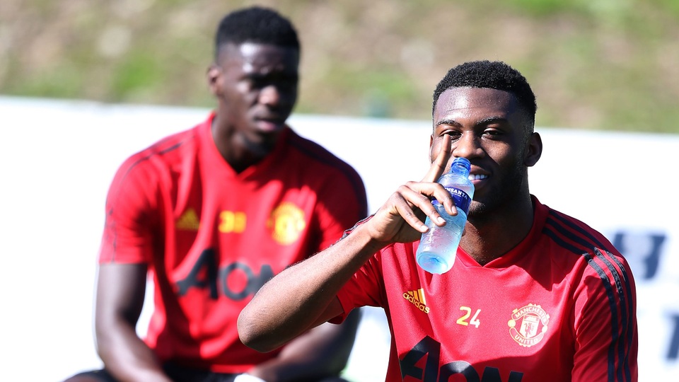 Man Utd tiếp tục “luyện công” dưới nắng ấm ở Marbella - 12 Man Utd tiếp tục “luyện công” dưới nắng ấm ở Marbella - 12