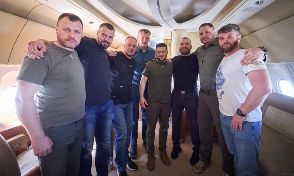 Nga chỉ trích Thổ Nhĩ Kỳ vì giao 5 chỉ huy tiểu đoàn Azov cho Ukraine - 1 Nga chỉ trích Thổ Nhĩ Kỳ vì giao 5 chỉ huy tiểu đoàn Azov cho Ukraine - 1