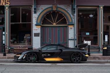 Người phụ nữ giản dị mê sưu tập siêu xe McLaren