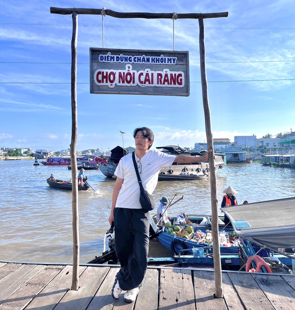 Chàng trai Việt nghỉ việc đi du lịch, 60 ngày tiêu hết 120 triệu đồng - 2 Chàng trai Việt nghỉ việc đi du lịch, 60 ngày tiêu hết 120 triệu đồng - 2