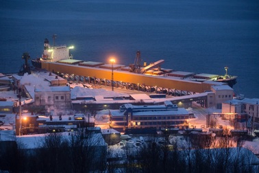 Nga siết kiểm soát tàu nước ngoài cập cảng