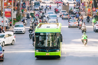 VinBus ra mắt tính năng vé tháng điện tử trên smartphone