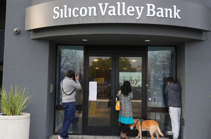 Ngày 10/3, Silicon Valley Bank (SVB), một trong những ngân hàng lớn nhất Thung lũng Silicon và lớn thứ 16 ở Mỹ, đã tuyên bố phá sản.