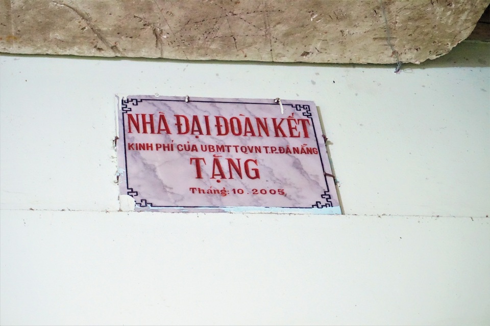 Ông Thắng bao đồng lấy đất dưỡng già chôn cất người dưng - 2 Ông Thắng bao đồng lấy đất dưỡng già chôn cất người dưng - 2