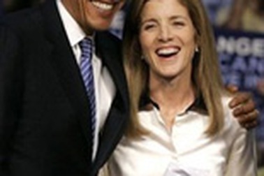 Con gái cố tổng thống Kennedy sẽ thế chỗ Hillary Clinton?