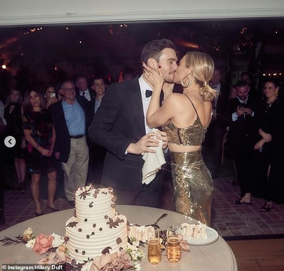 Hilary Duff chia sẻ thêm ảnh cưới - 3 Hilary Duff chia sẻ thêm ảnh cưới - 3