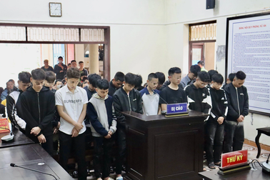 20 thành viên nhóm Facebook "băng cướp đêm" lĩnh án tù