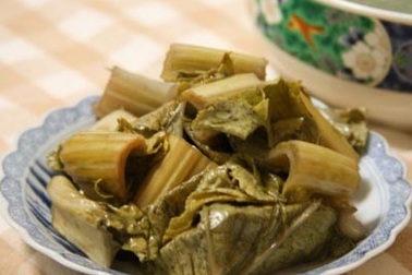 Mua axit chanh để... muối dưa, làm chua nước canh