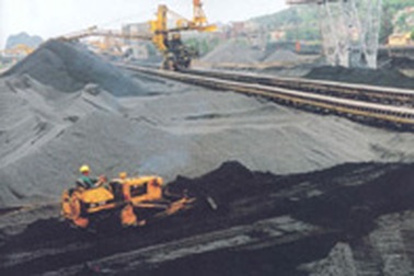 Siết đầu tư công, chuyển vốn sang dân doanh