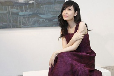 Châu Huệ Mẫn sẽ mặc gợi cảm trong show diễn kỷ niệm 30 năm sự nghiệp