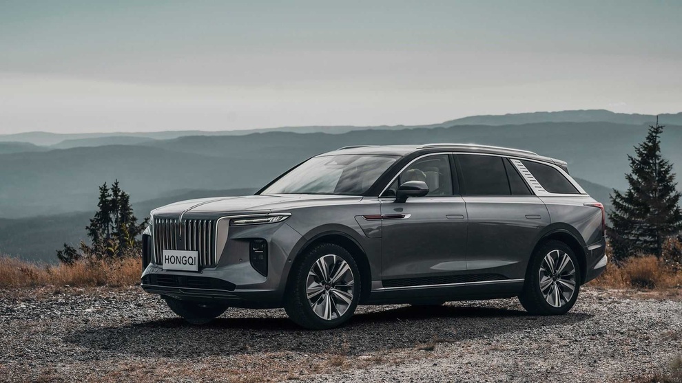 Rolls-Royce Trung Quốc bắt đầu chinh phục thị trường xe điện châu Âu - 5 Rolls-Royce Trung Quốc bắt đầu chinh phục thị trường xe điện châu Âu - 5