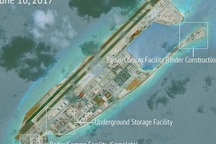 Trung Quốc xây tượng đài trái phép trên Biển Đông