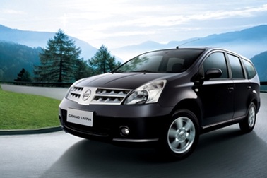 Nissan Grand Livina - Lái thử trúng thật