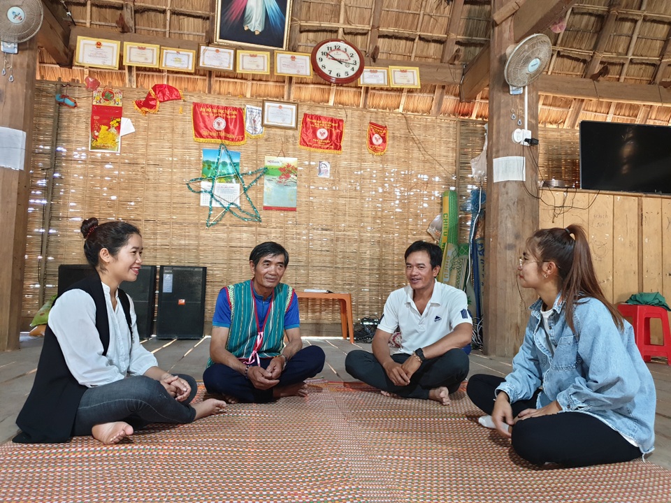 Chiêm ngưỡng nhà rông lớn nhất Tây Nguyên - 7 Chiêm ngưỡng nhà rông lớn nhất Tây Nguyên - 7
