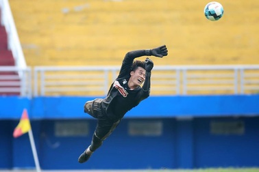 Không được tập trung đội tuyển, Bùi Tiến Dũng sẽ trưởng thành hơn?