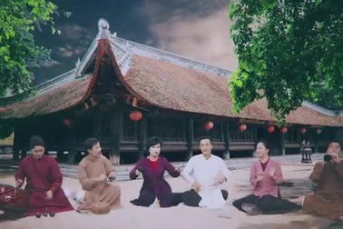 Xẩm Hà Thành tiễu trừ dịch Covid-19 bằng âm nhạc dân tộc.