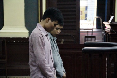 Hai thiếu niên giết tài xế xe ôm cướp xe