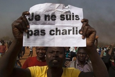 10 người chết vì biểu tình phản đối báo Charlie Hebdo